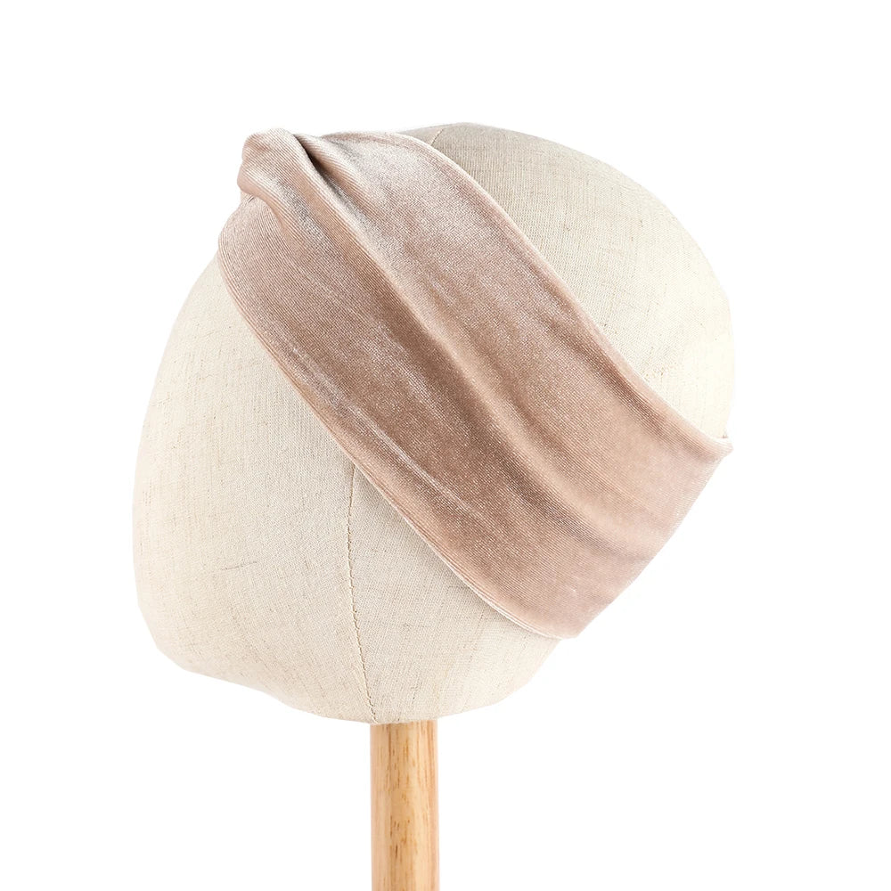 Elegantes breites Samt Stirnband für Damen im Herbst und Winter