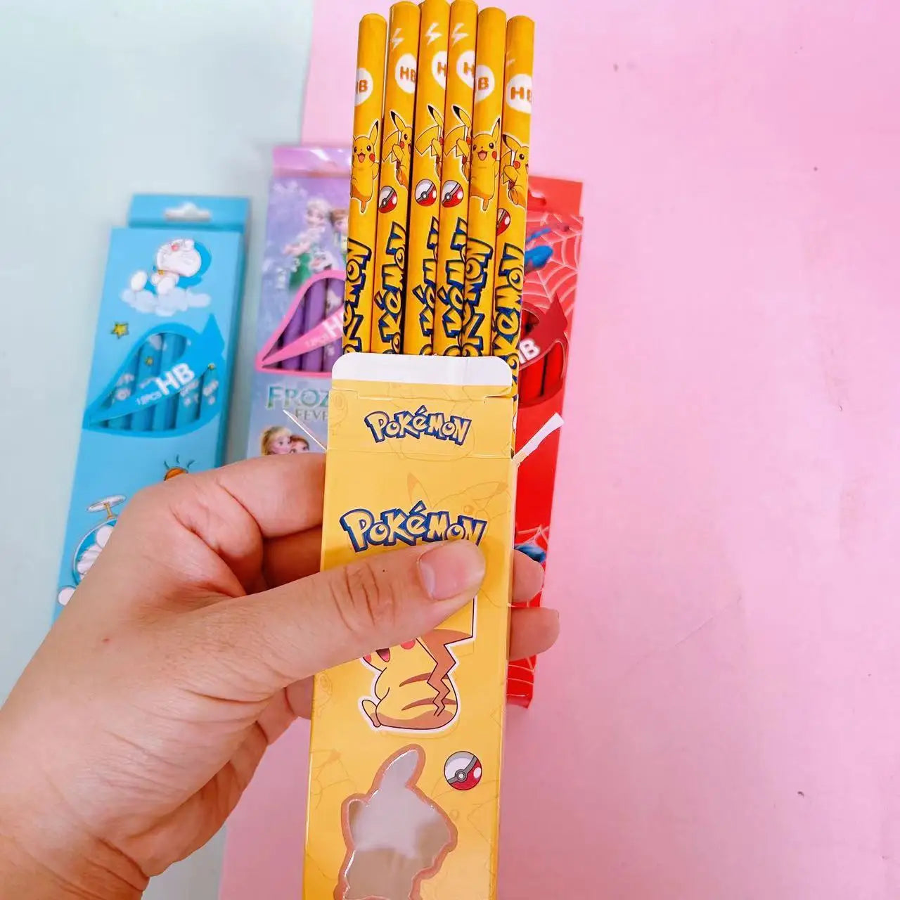 12-teiliges Anime Pokemon Pikachu Bleistift Set für Schule und Geschenk