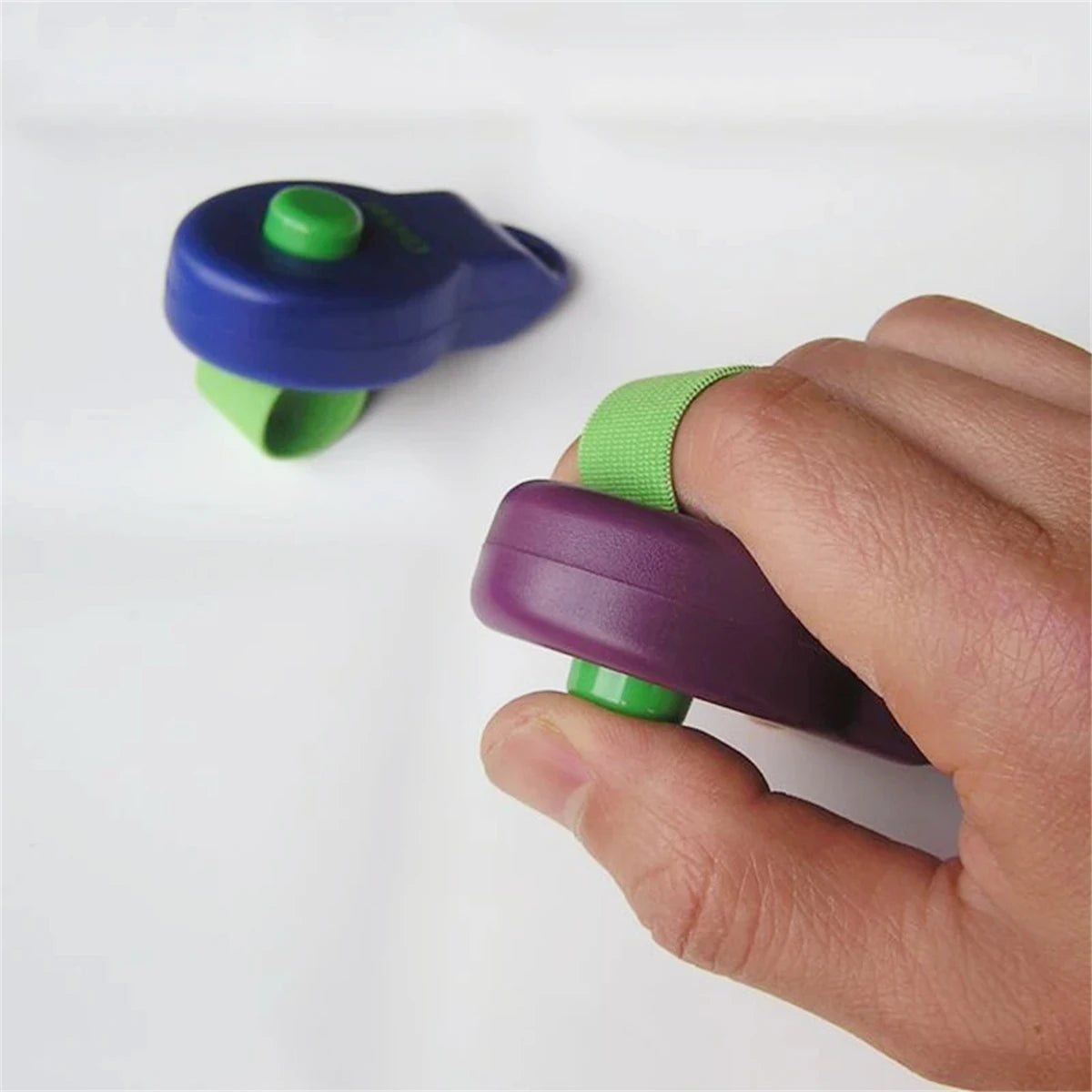 Pet Trainings Clicker mit elastischem Band für Hunde und Katzen