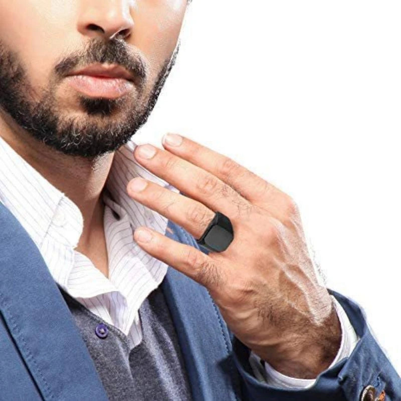 Quadratischer Herrenring aus 316L Edelstahl 14 mm breit, robust - stilvoll