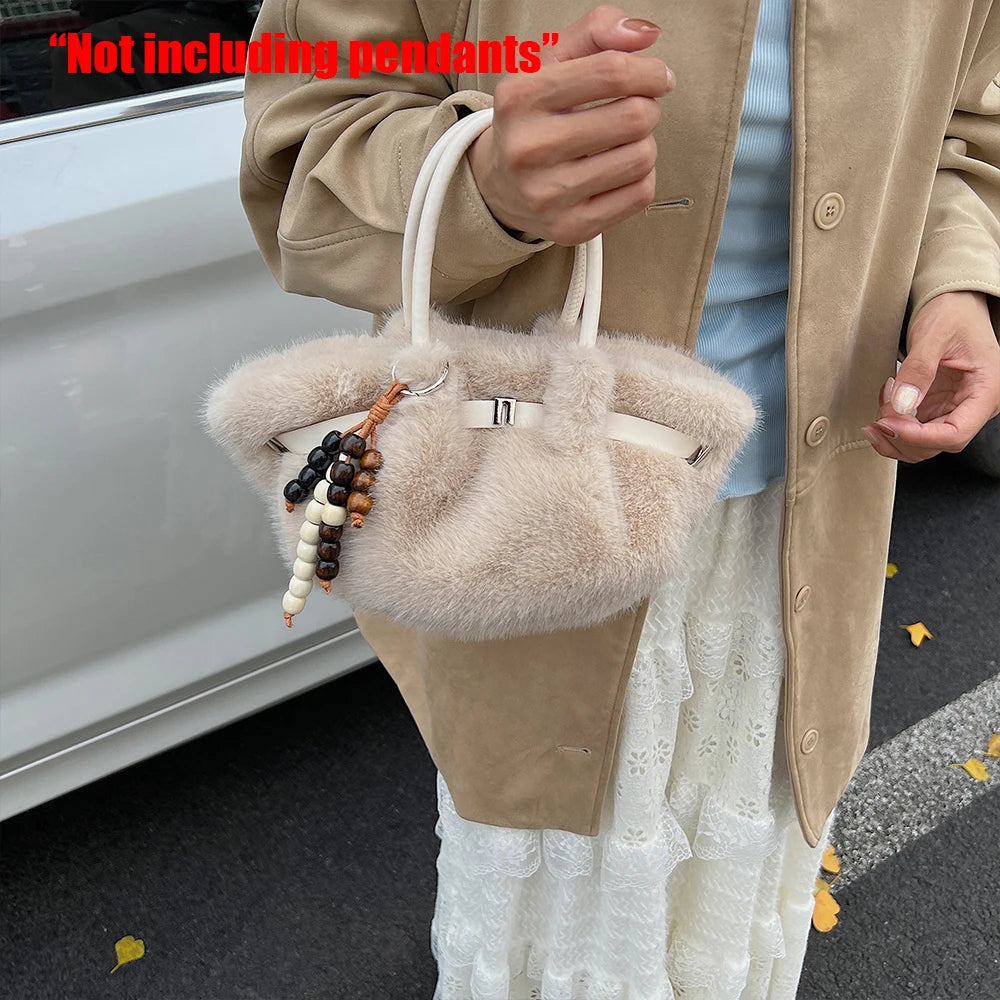 Leichte und vielseitige Plüsch Umhängetasche für Herbst und Winter