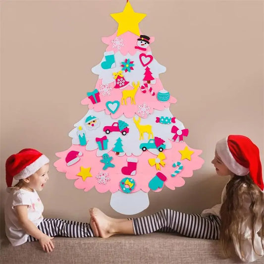 DIY Filz Weihnachtsbaum für Kinder und festliche Dekoration