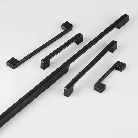 Schwarze Aluminium Möbelgriffe für Küchen Schränke Schubladen – Varianten