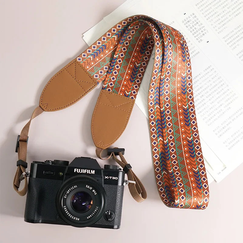 Breiter Vintage Kameragurt mit Blumenmuster für DSLR Kompatibel