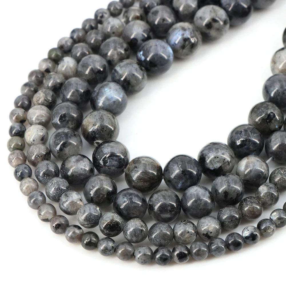 Kreieren Sie einzigartigen Schmuck mit vielseitigen Natursteinperlen