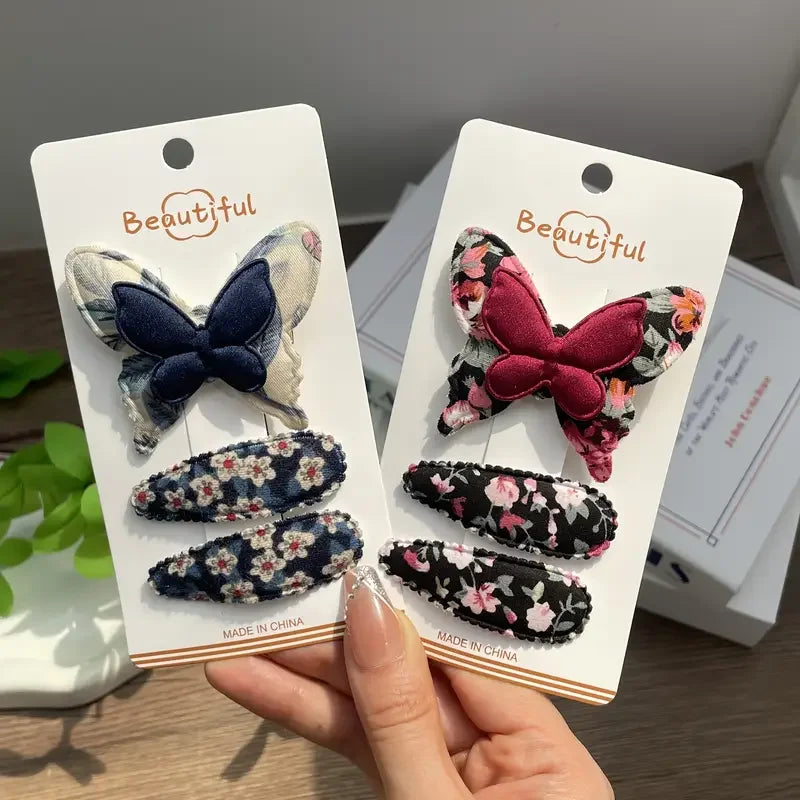 4-teiliges Haarschmuck Set für Mädchen mit Schmetterlingsdesign aus Polyester