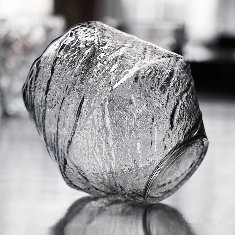 Japanisches Whiskeyglas aus Glas für Zuhause und Bar