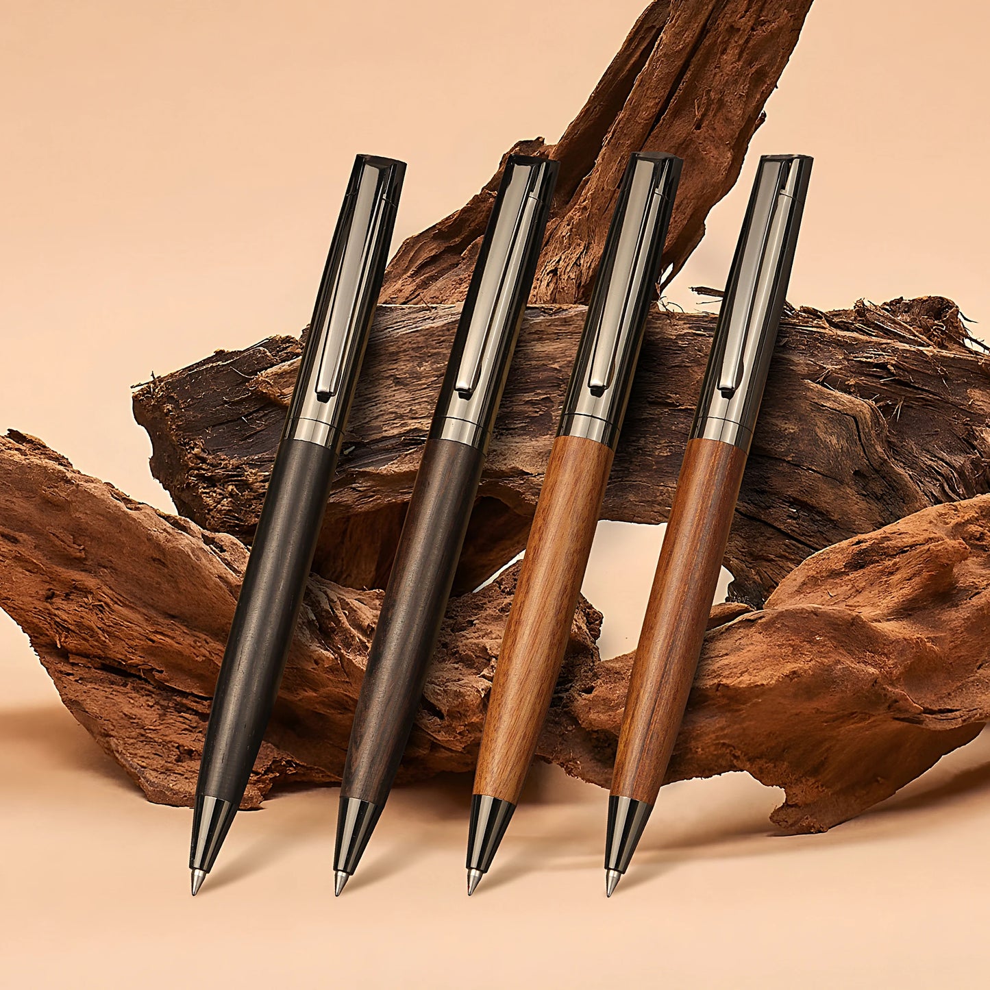 Premium Metall Kugelschreiber mit Holzschaft für reibungsloses Schreiben