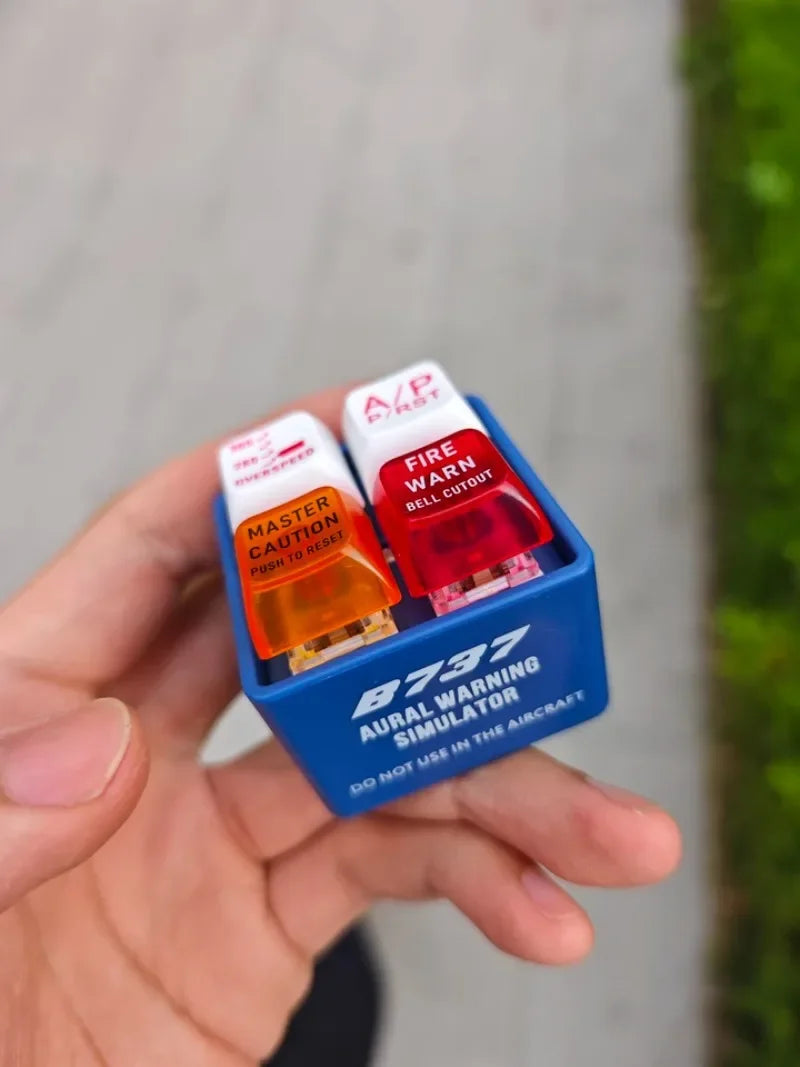 Schlüsselanhänger Pilotengerät Design