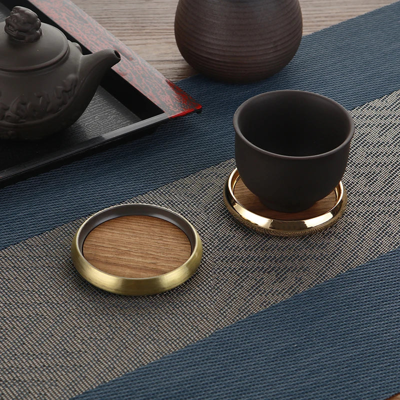 Umweltfreundlicher Holz Untersetzer mit Metallring – Rund, Hitzeschutz für Tassen
