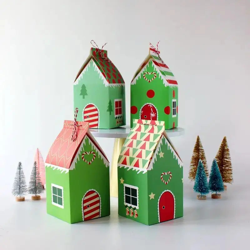 12er Set Weihnachtsgeschenkboxen in Hausform für festliche Anlässe