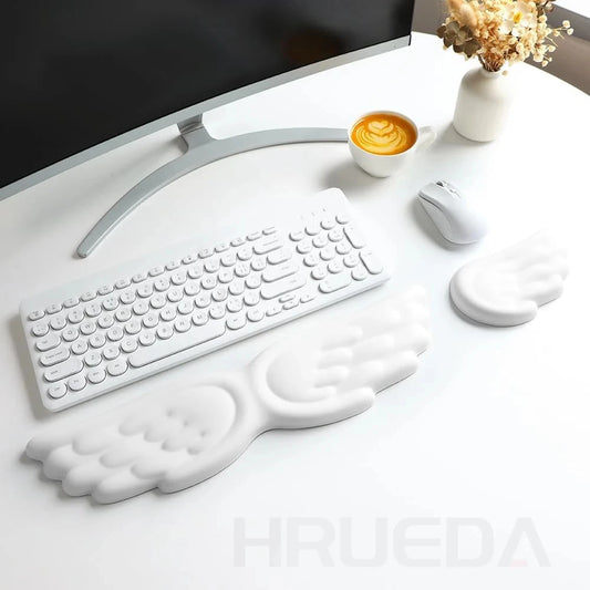 Ergonomische Tastatur-Maus-Handgelenkauflage mit Memory Foam und Engelsflügel-Design