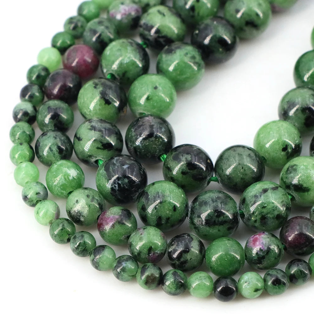 Kreieren Sie einzigartigen Schmuck mit vielseitigen Natursteinperlen