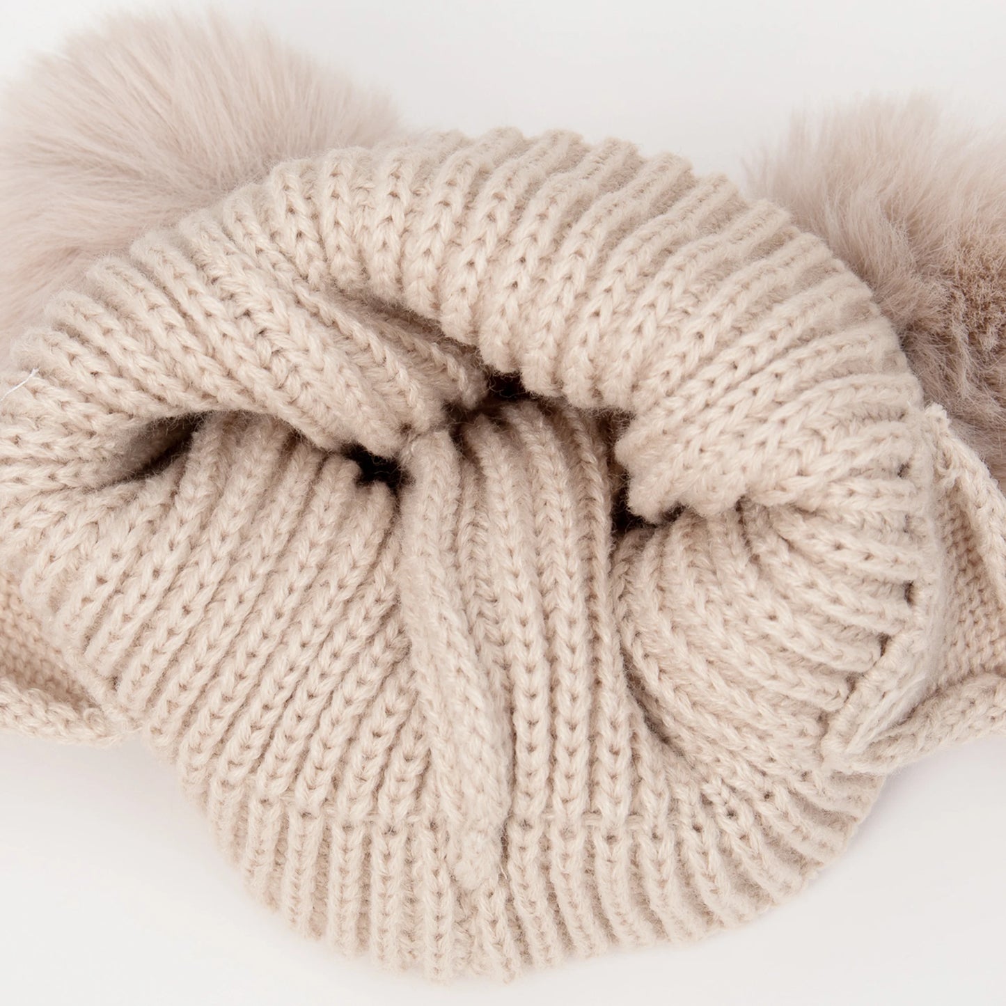 Winter Baby Mütze mit Pompom Gestrickte Beanie für Jungen und Mädchen