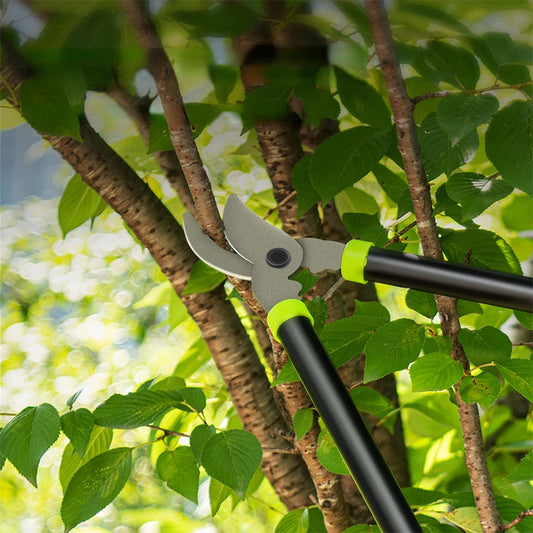 Gartenschere Set mit hoher Astschere und vielseitigem Schneidewerkzeug