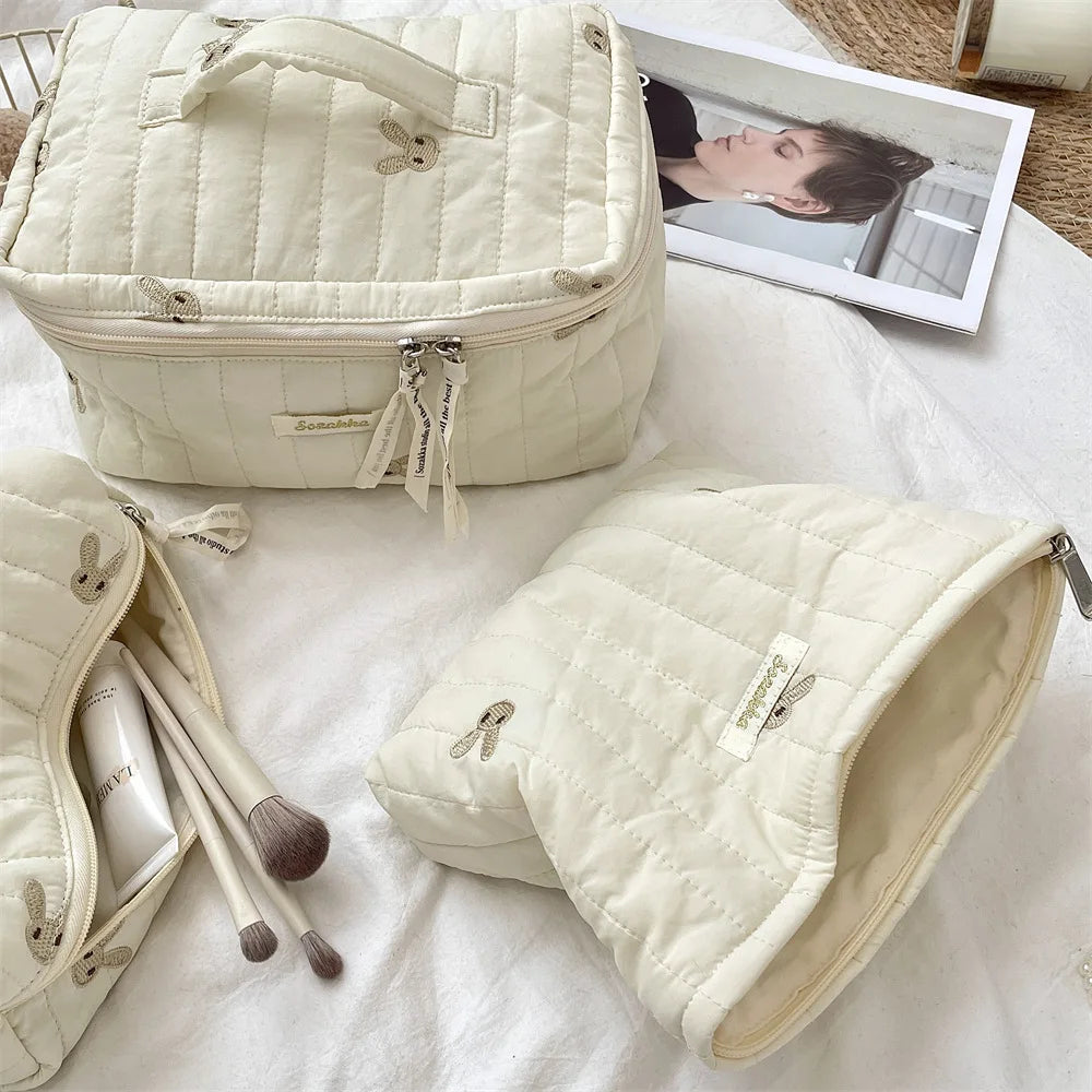 Praktische Kosmetiktasche aus weichem Baumwollstoff für Damen