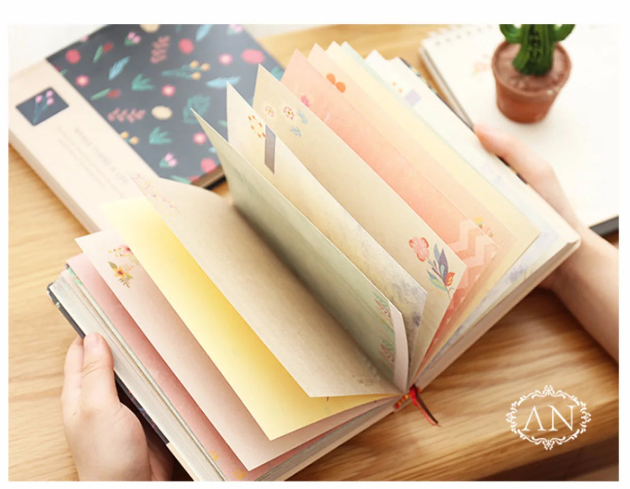 Retro-Notizbuch mit Blumenmotiv – Hardcover Tagebuch-Yabubest - Home & More