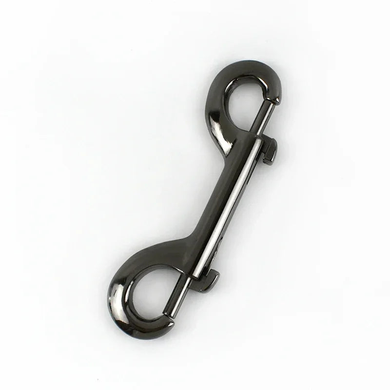 Robuster Karabinerhaken aus Zinklegierung für Gurte und Halsbänder