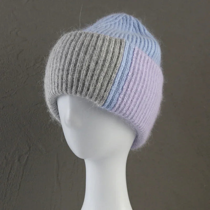 Weiche warme Damen Wintermütze aus Kaninchenwolle gestrickt