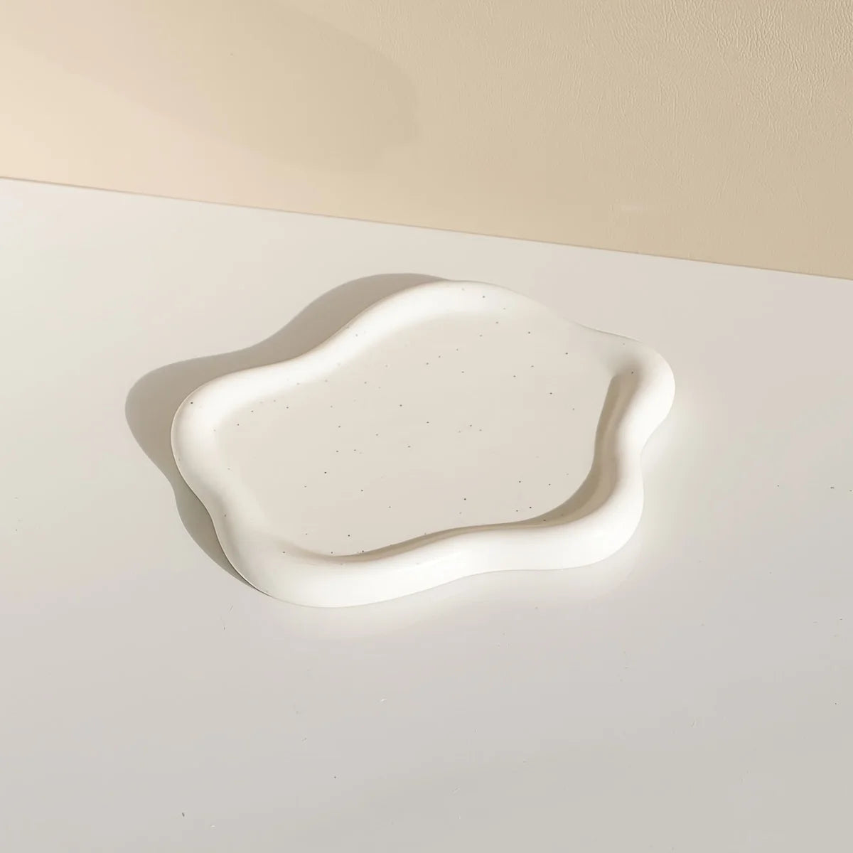 Keramik Schmucktablett Wolkenform als eleganter Organizer