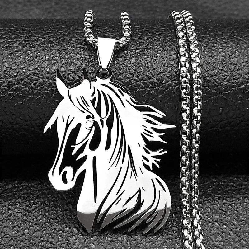 Elegante hohle Pferdekopf Anhänger Halskette aus Edelstahl