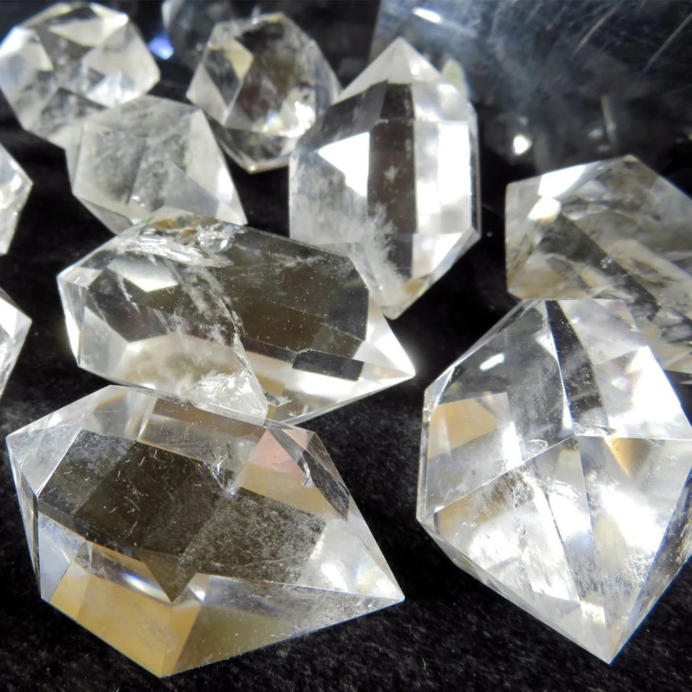 Natürlicher Herkimer Diamant mit kraftvoller Reiki-Heilung Energie
