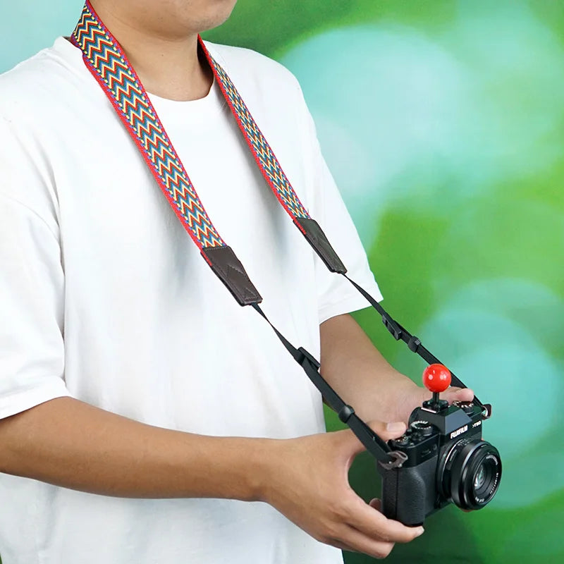 Verstellbarer ethnischer Kameragurt für komfortablen Schultertrag