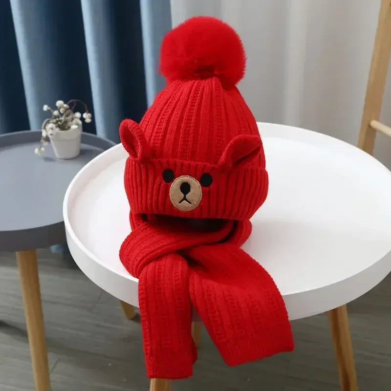 Kinder Winter Set Beanie Mütze mit Ohrenklappen und Schal warm und süß
