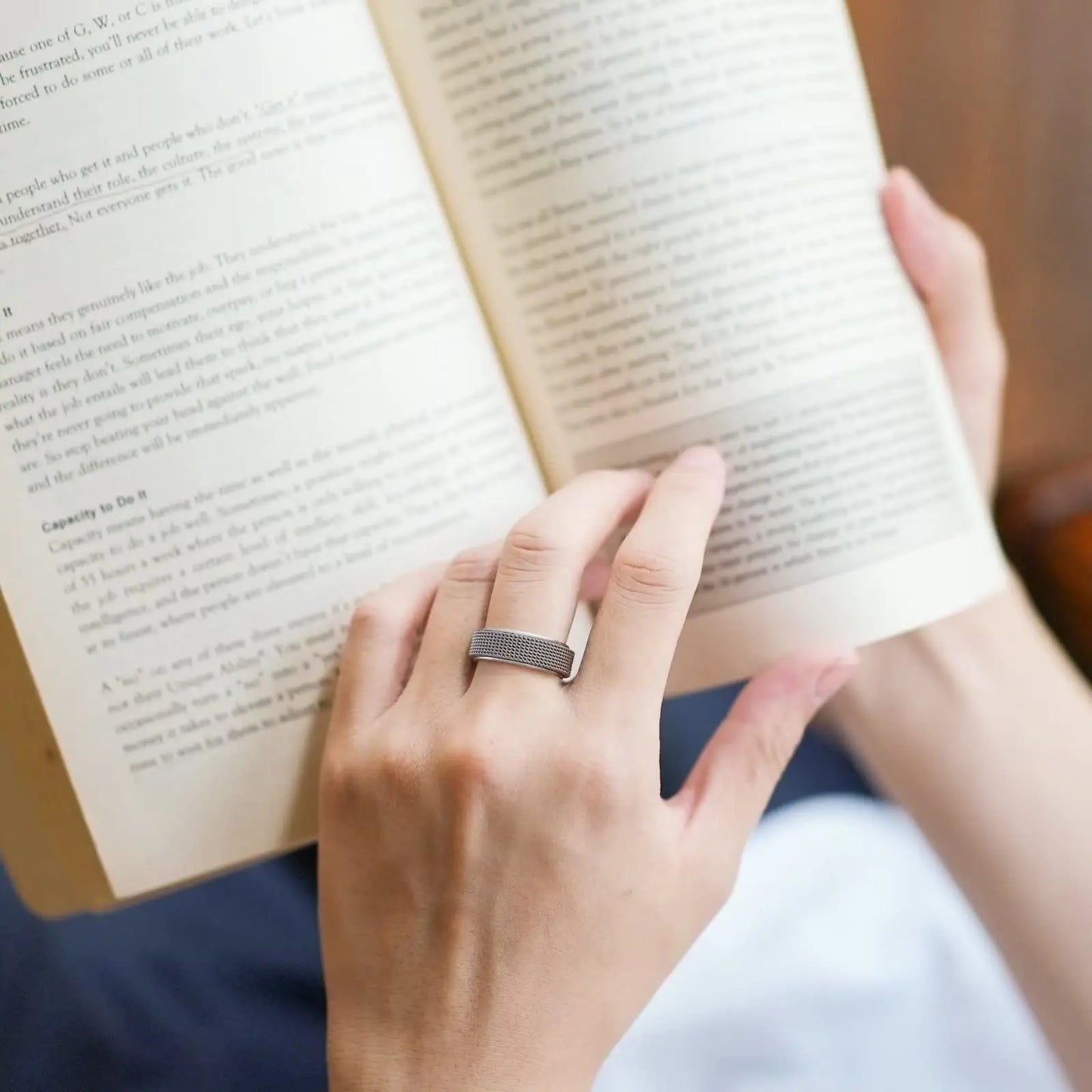 Drehbarer Edelstahl Spinner Ring mit 8mm Breite für Entspannung