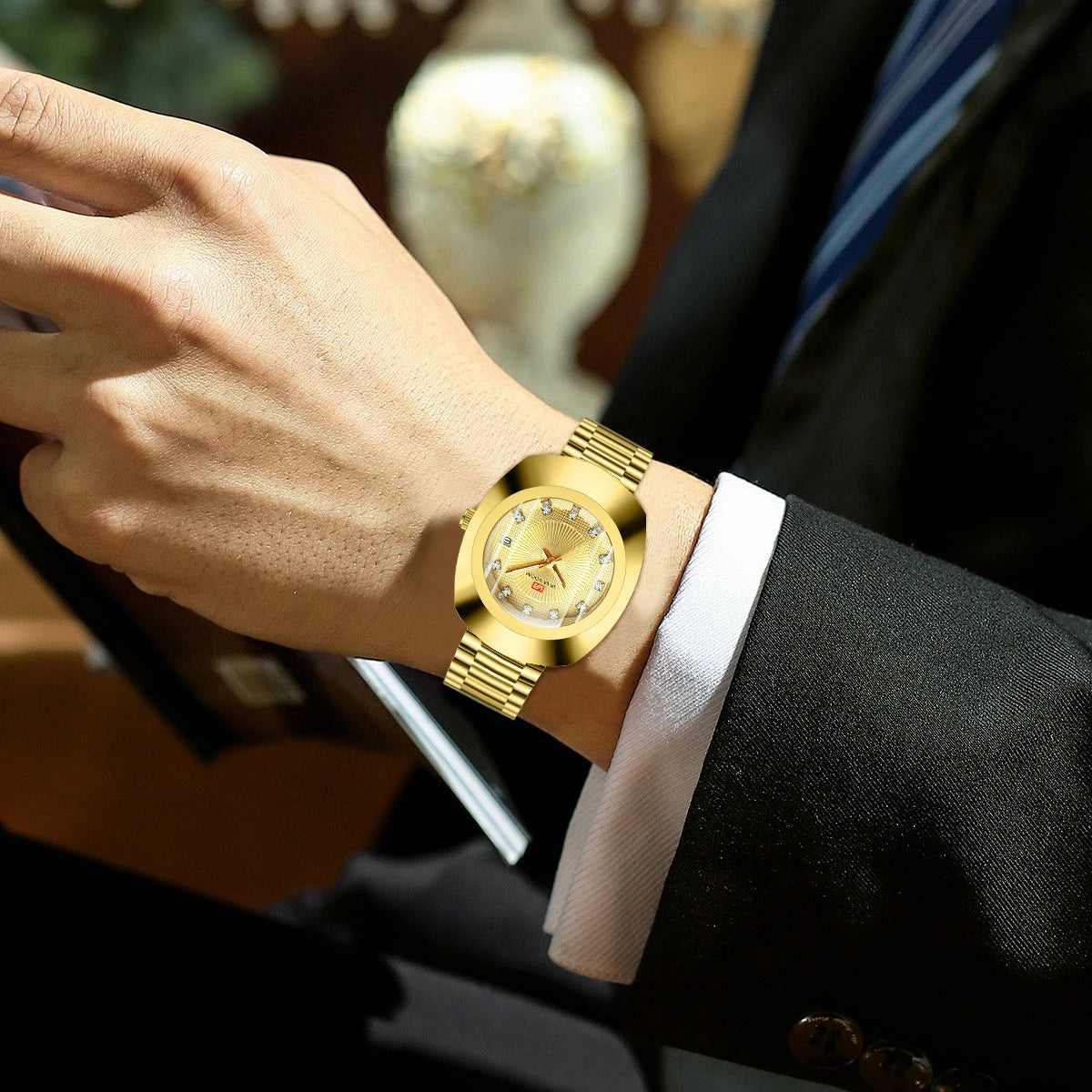 Herrenuhr Quarz Edelstahl Elegant Oval Wasserdicht Stoßfest