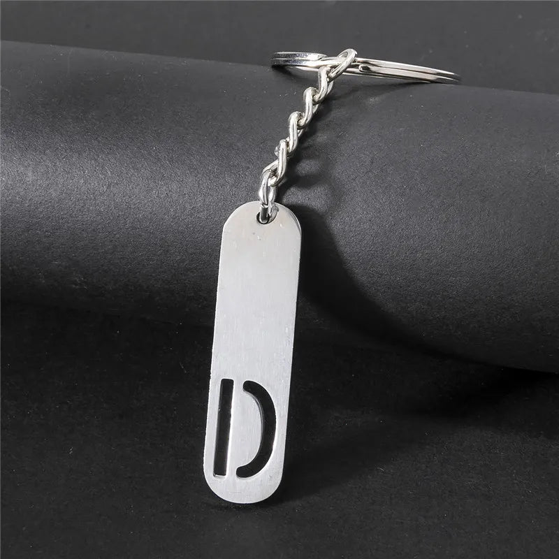 Edelstahl A-Z Buchstaben Schlüsselanhänger Metall Charm Unisex Geschenk