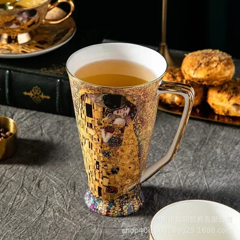 Edle Bone China Kaffeetasse 220ml mit Löffel im Gustav Klimt Stil – Geschenkidee