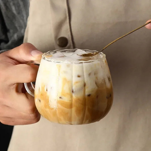 Hitze- - kältebeständige 400ml Borosilikatglas Tasse mit kreativem Streifendesign