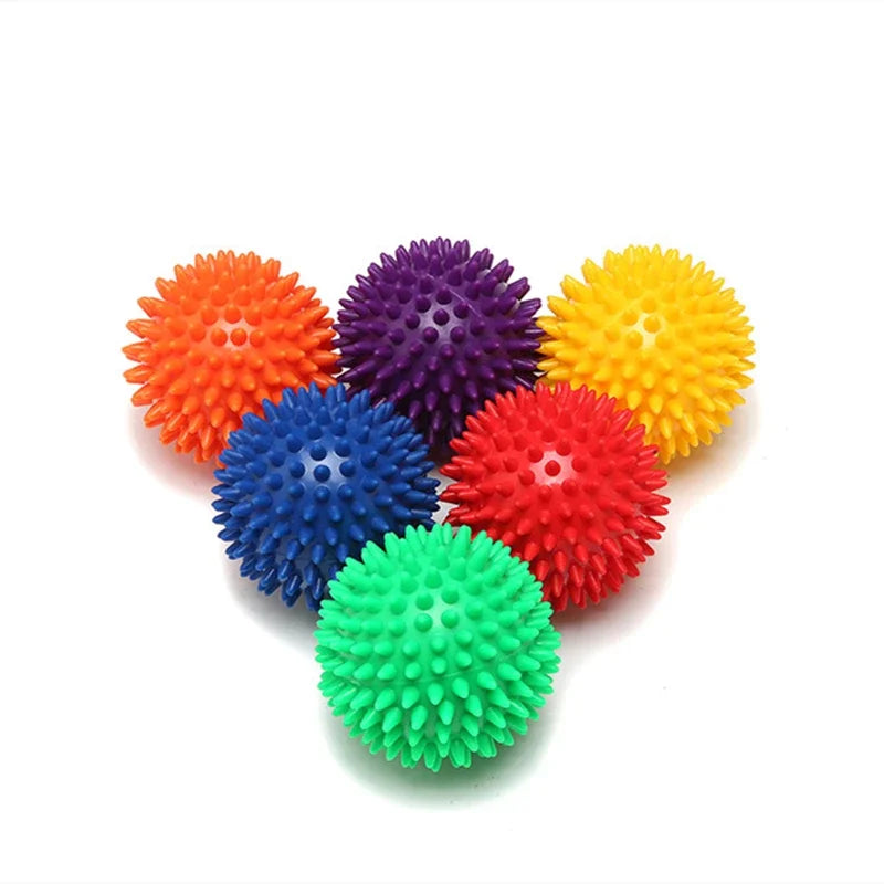 7 cm PVC Massage Ball mit harten Spikes für Muskelentspannung Fußpflege