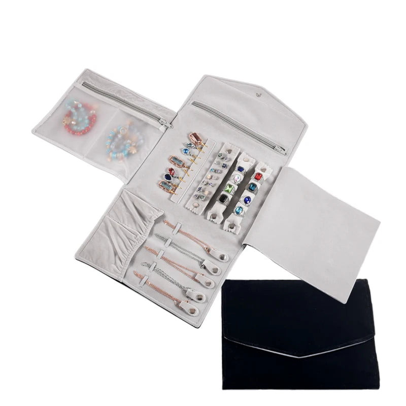 Eleganter Reise Schmuck Organizer aus Samt – Aufrollbar & Faltbar