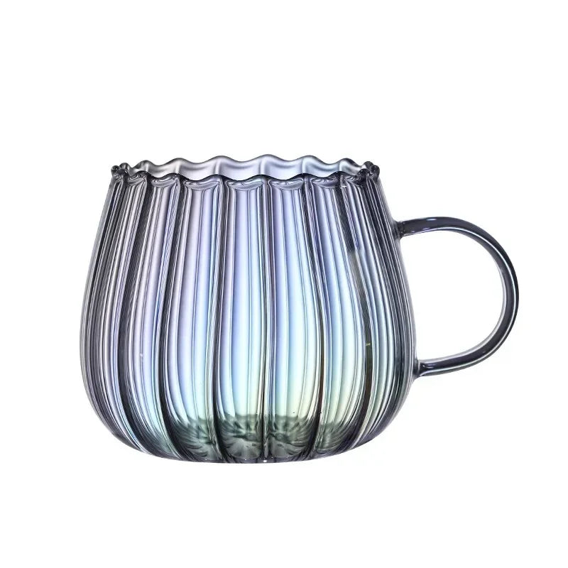 Hitze- & kältebeständige 400ml Borosilikatglas Tasse mit kreativem Streifendesign