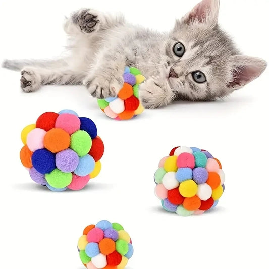 Katzen-Spielzeug mit buntem Plüschball und elastischer Glocke für aktives Spiel - Yabubest - Home & More