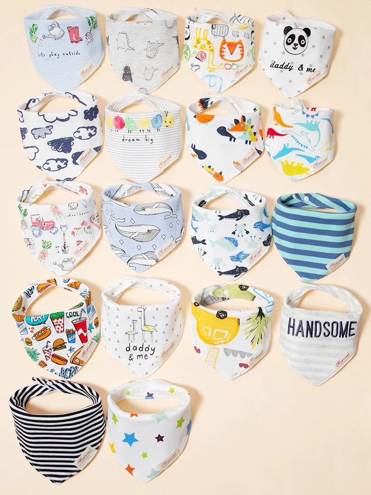 5er Set Baby Dreieckslätzchen mit bunten Cartoon-Motiven – weich - saugfähig