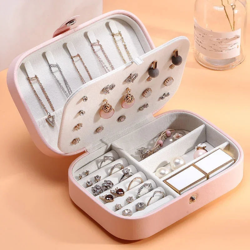 Tragbare Leder Schmuck Organizer für Reisen - Ringe, Ketten, Ohrringe sicher verstauen