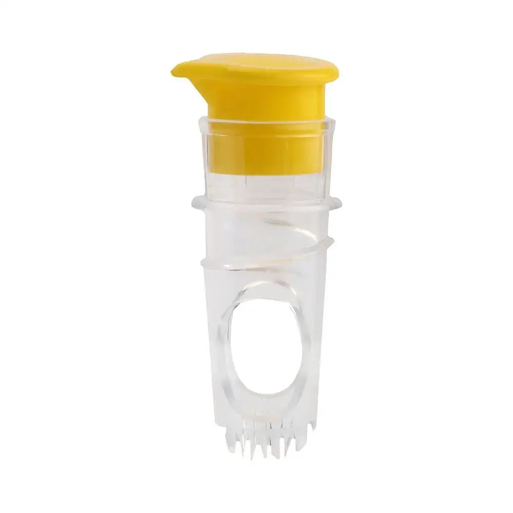 Effiziente gelbe Zitronenpresse mit eingebautem Filter – robust & tragbar