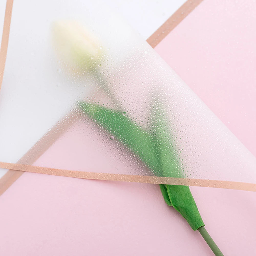 10 Blatt wasserfestes Blumen-Geschenkpapier mit goldenen Kanten für DIY-Feiern