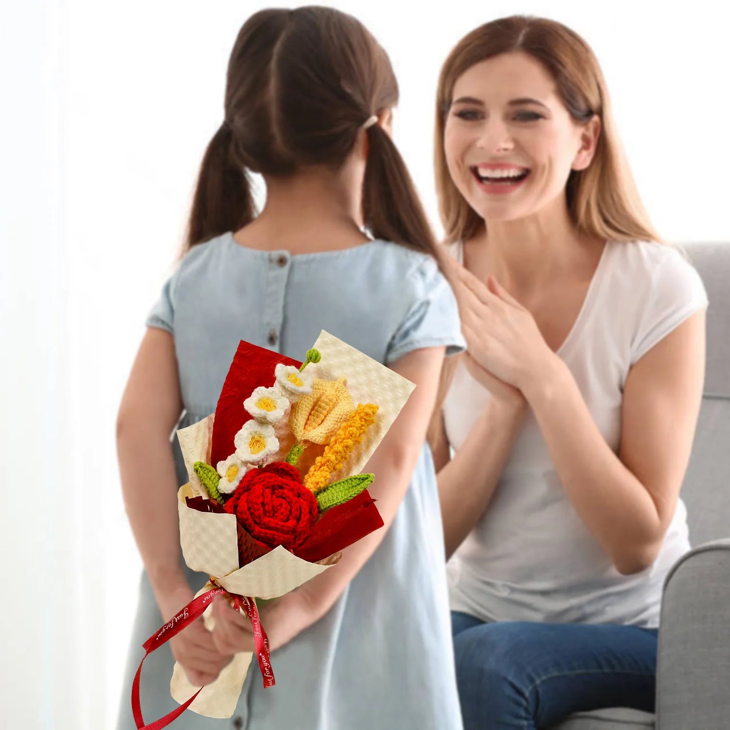 Handgefertigter roter Rosenstrauß aus Polyester für besondere Anlässe