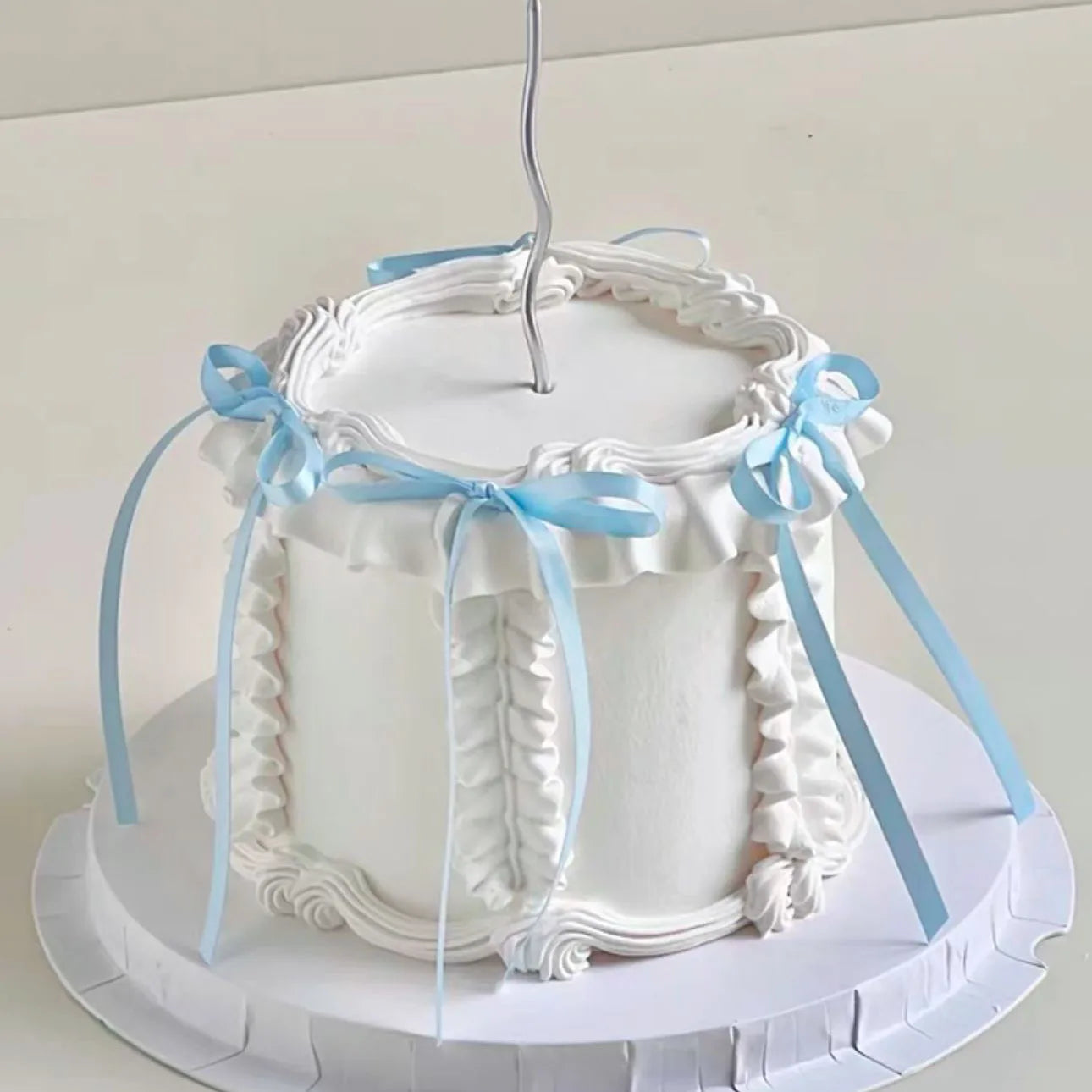 Dekorative Kuchen Topper für festliche Anlässe und kreative Gestaltung