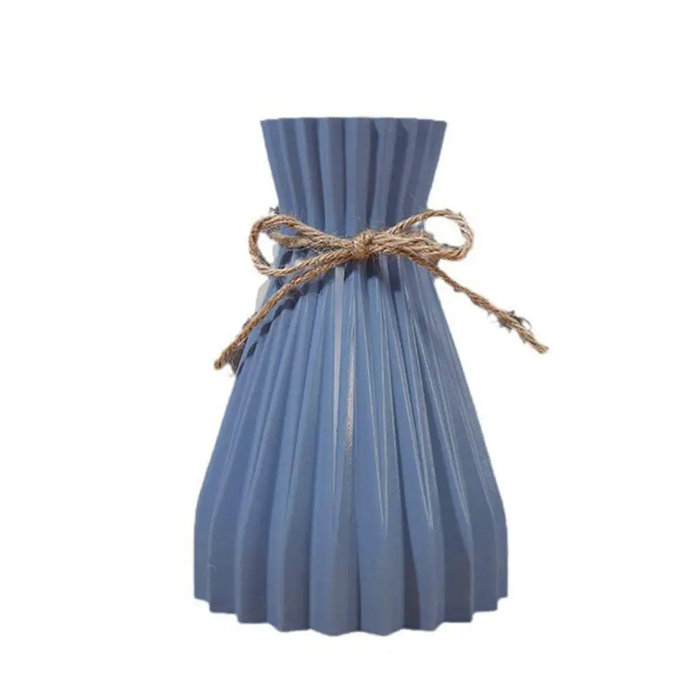 Faltbare kreative Kunststoffvase in Origami Stil für moderne Wohnkultur