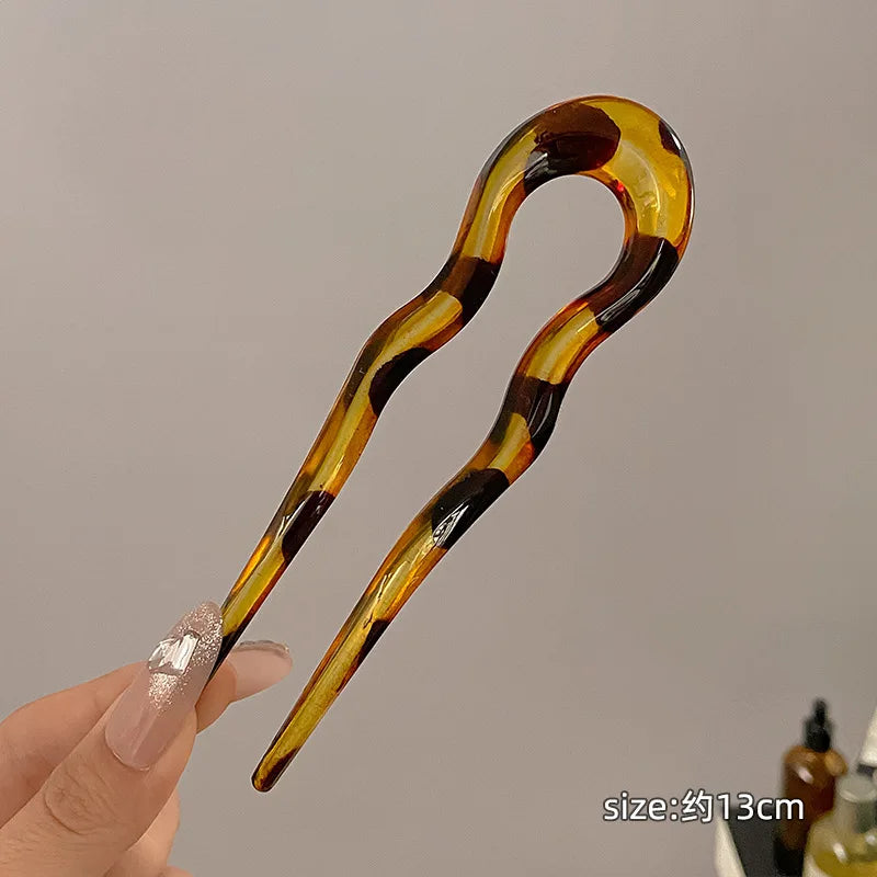 Eleganter Schmetterling Haarclip aus Acetat für stilvolle Frisuren