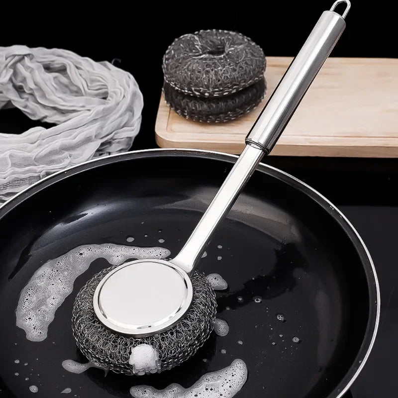 Mühelose Küchenreinigung mit robuster Edelstahl Bürste