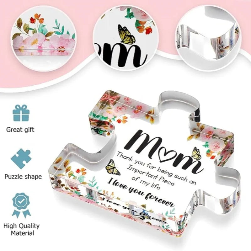 Transparentes Acryl-Puzzleteil LOVE – Modernes Geschenk für Mama