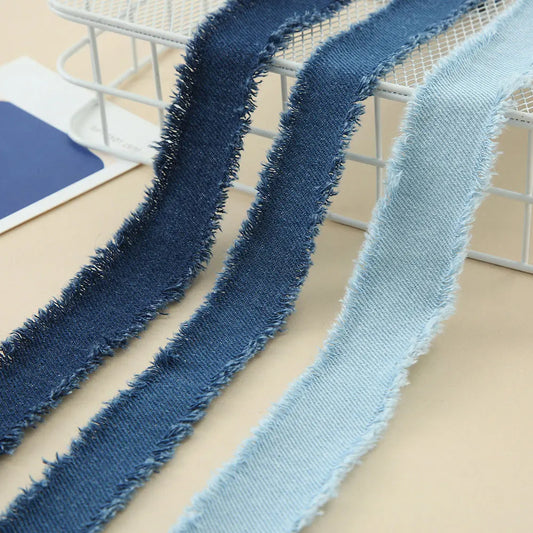 Dekoratives Quastenband für kreative DIY Projekte und Dekorationen