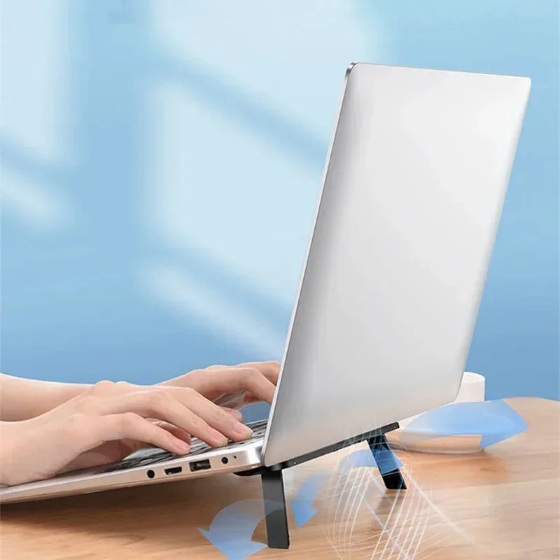 Universeller Laptop Riser Ständer aus Kunststoff mit Kühlfunktion
