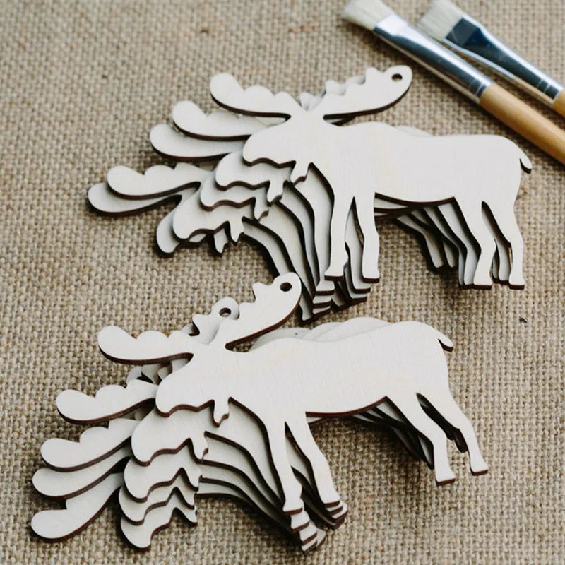 Natürliche Holzanhänger als Deko für Weihnachten und DIY